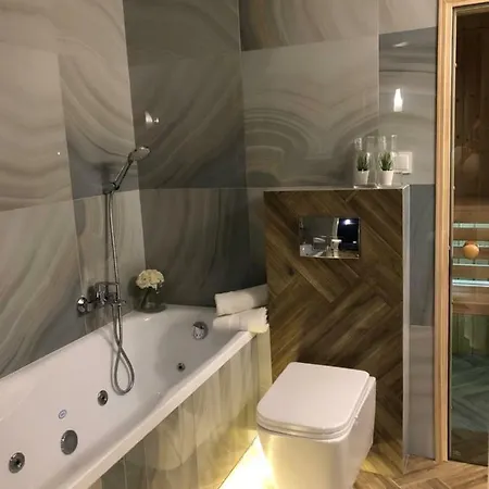 Family & Business Sauna Apartments No2 Lesny Nad Zalewem Cedzyna - 2 Bedroom With Private Sauna, Bath With Hydromassage, Terrace, Parking, Catering Options Kielce Exterior foto