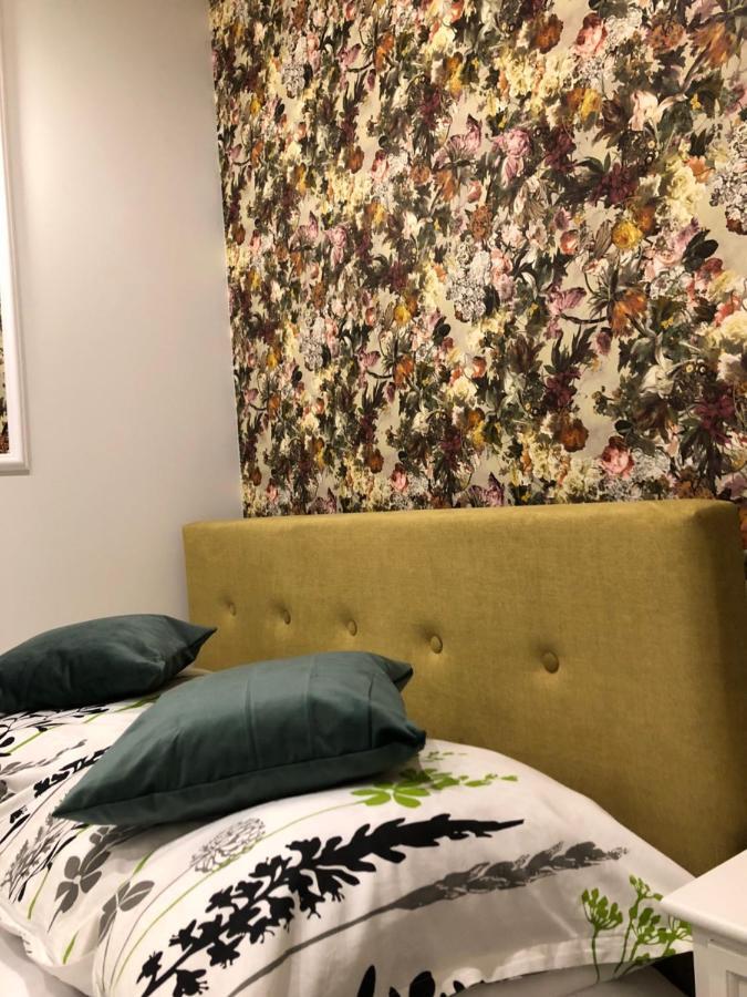 Family Sauna Retreat: Lesny Nad Zalewem Cedzyna Apartment Kielce